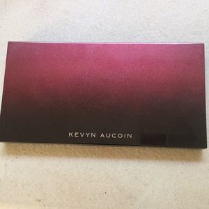 Kevyn Aucoin Neo-Highlighter in Sahara
